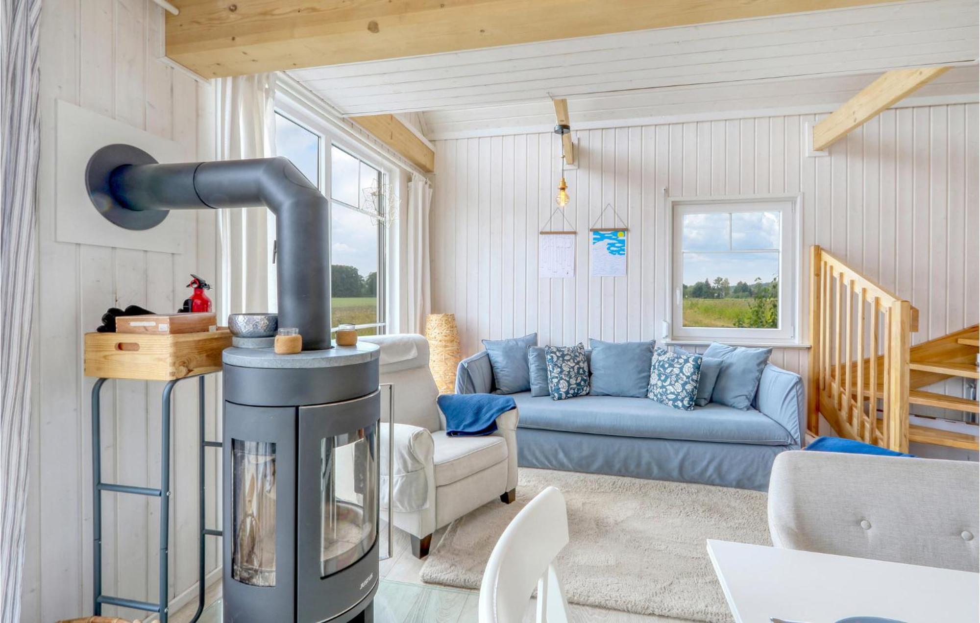 Cozy Home In Zerpenschleuse With Wifi Екстериор снимка